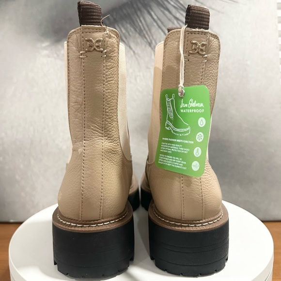 🌸SAM EDELMAN🌸 Laguna Waterproof Lug Sole
Chelsea Boot Sesame Size: 9 - Picture 9 of 15